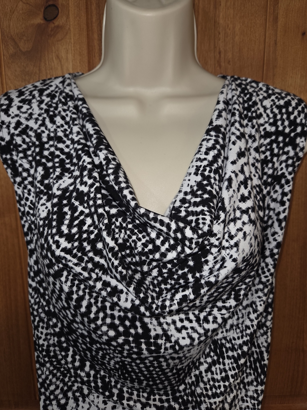 Ellen Tracy Black and White Draped Cowl Neck Sleeveless Top - Picture 2 of 7